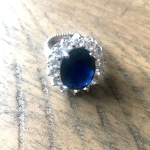 Princess Diana and Kate Sapphire Ring 👑 💍